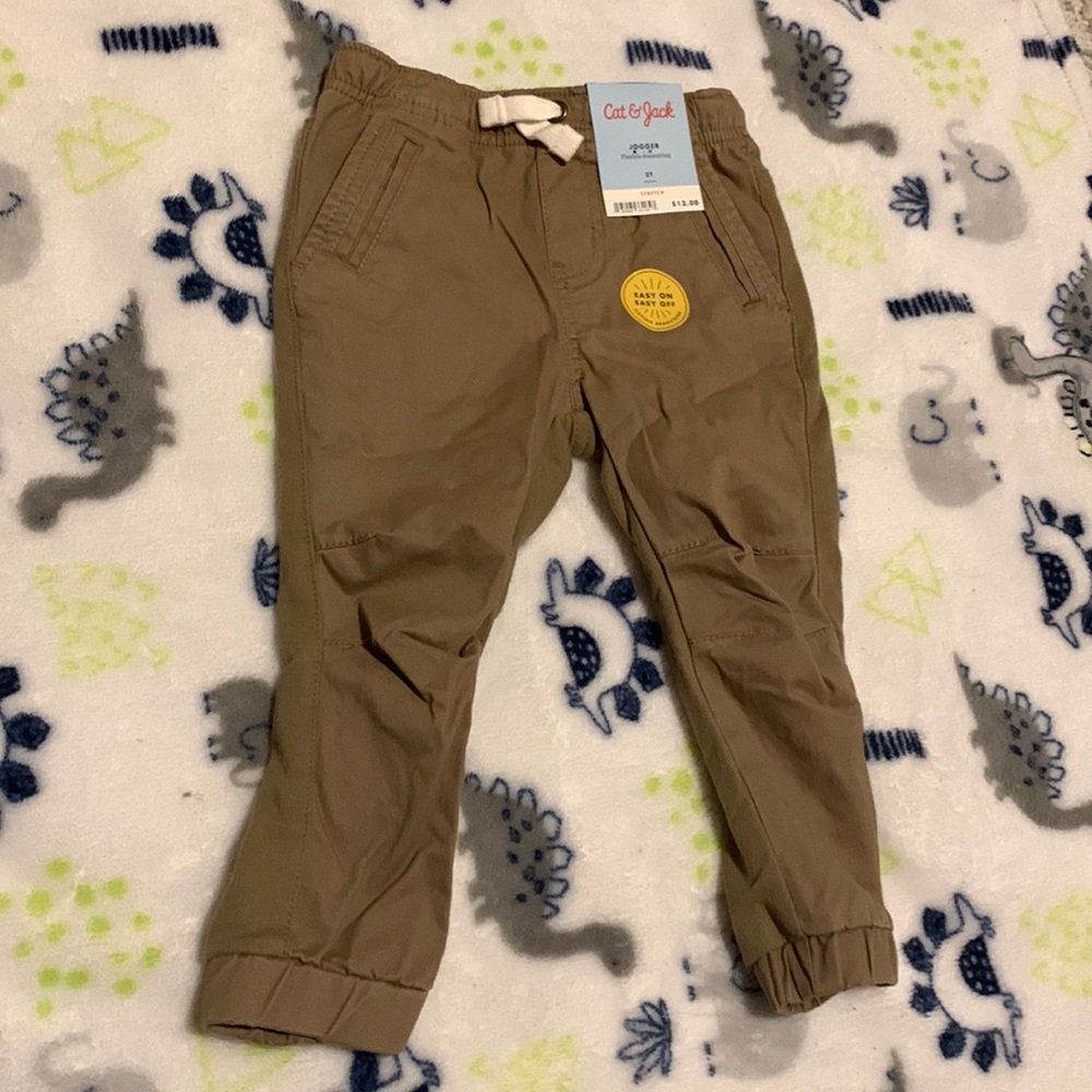 Boys 2T Jogger Pants NWT